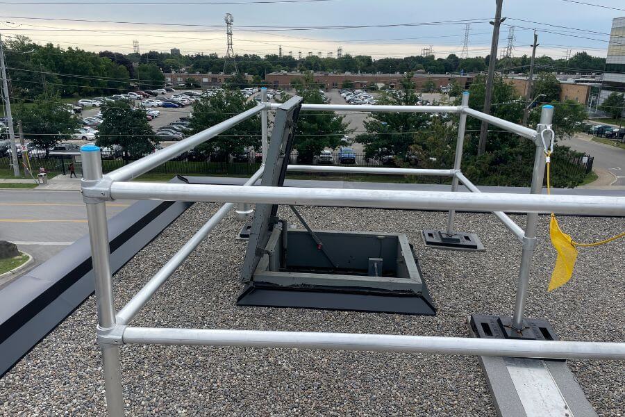 5 Essential Rooftop Fall Protection Solutions Blog